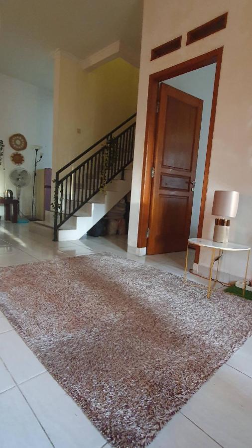 House In Timur Rumah liburan *