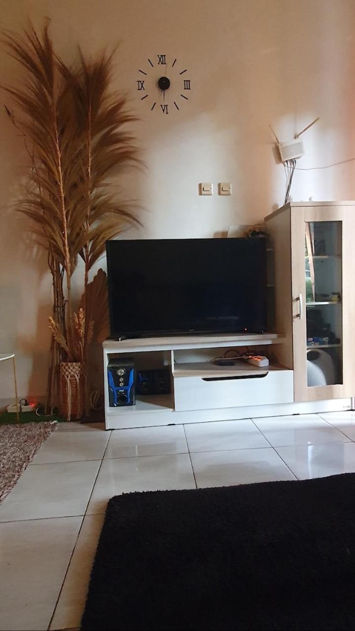 House In Timur Rumah liburan